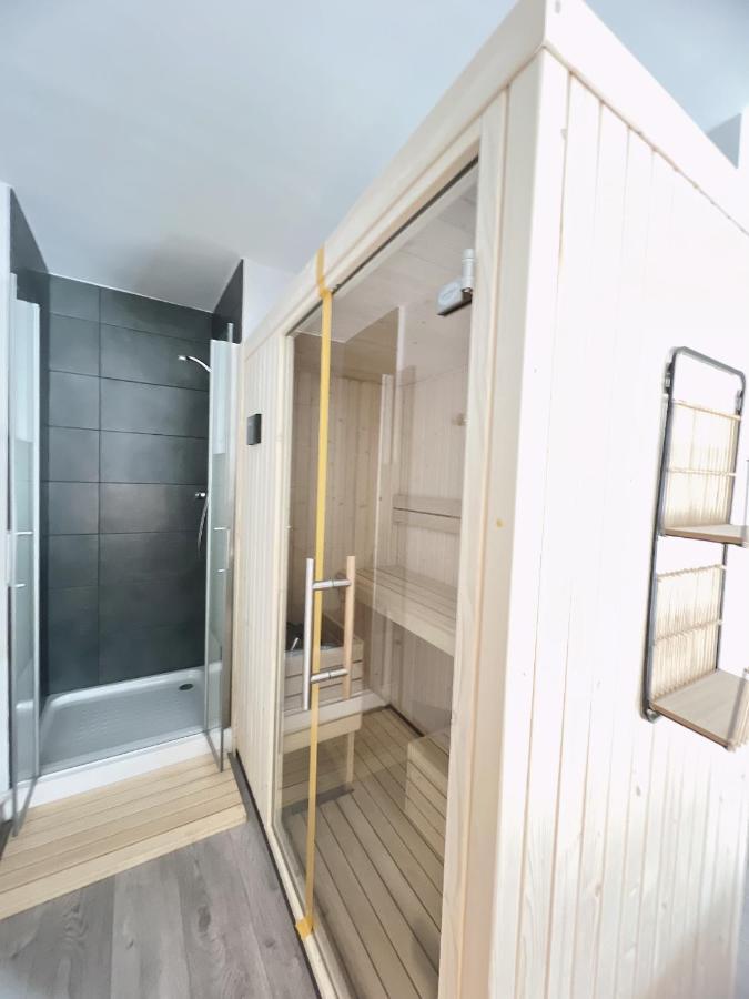 Luxury Sauna By Confortsky Pas De La Casa Luaran gambar
