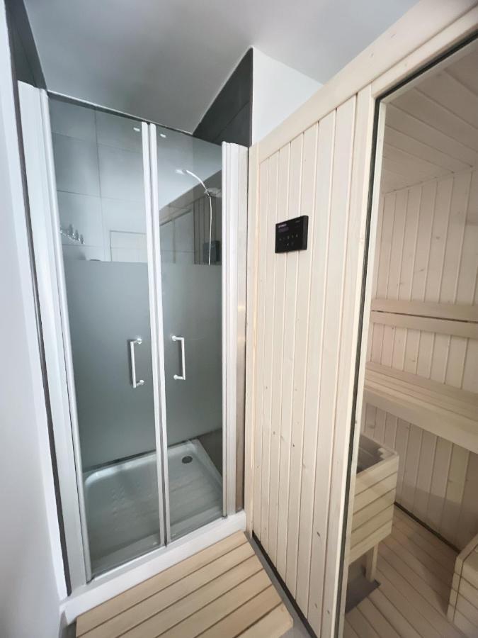 Luxury Sauna By Confortsky Pas De La Casa Luaran gambar